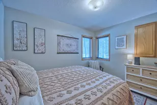 10153 S Clear Lake Rd, Britt, MN 55710 - Photo 14