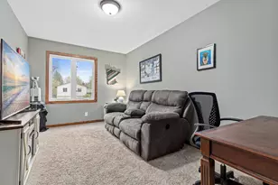 10408 Wyoming Ave S, Bloomington, MN 55438 - Photo 18