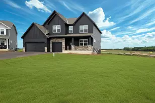 4762 Blake Ct, Woodbury, MN 55129 - Photo 2