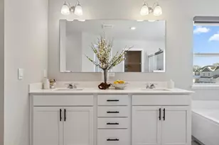 4762 Blake Ct, Woodbury, MN 55129 - Photo 28