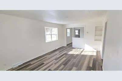 607 Saint Johns Avenue, Red Lake Falls, MN 56750 - Photo 6