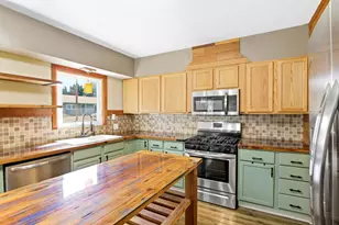 228 5th Ave NE, Faribault, MN 55021 - Photo 6