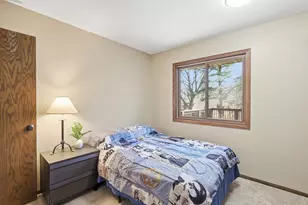 7351 Walnut Ct, Eden Prairie, MN 55346 - Photo 24