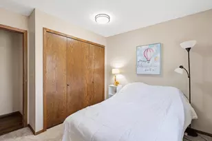 7351 Walnut Ct, Eden Prairie, MN 55346 - Photo 22