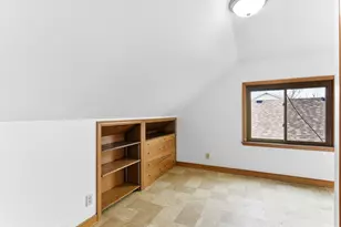 1217 Cook Ave E, Saint Paul, MN 55106 - Photo 18