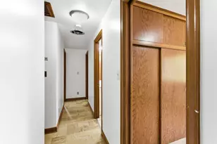 1217 Cook Ave E, Saint Paul, MN 55106 - Photo 14