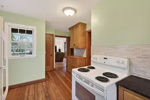 10545 Humboldt Ave S, Bloomington, MN 55431 - Photo 12