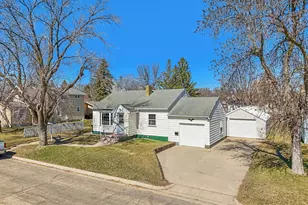 525 3rd St SE, Perham, MN 56573 - Photo 2