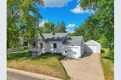 525 3rd St SE, Perham, MN 56573 - Photo 6