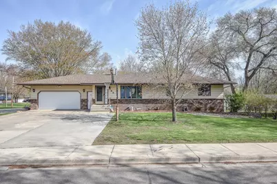 753 1/2 Street S, Sauk Rapids, MN 56379 - Photo 2