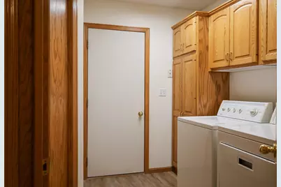 611 Cherrywood Court, Red Wing, MN 55066 - Photo 24