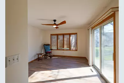 611 Cherrywood Court, Red Wing, MN 55066 - Photo 6