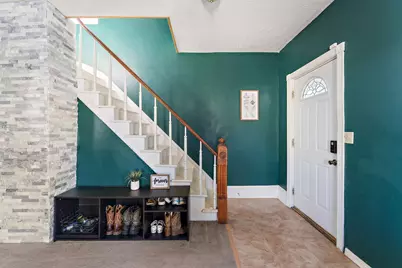 1026 Churchill Street, Saint Paul, MN 55103 - Photo 4