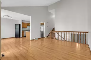 4127 Meadowlark Point, Eagan, MN 55122 - Photo 4