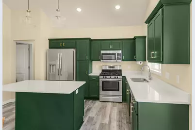 460 Bruce Larson Way, Somerset, WI 54025 - Photo 10