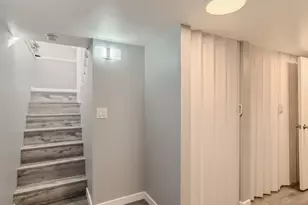 480 Roselawn Ave E, Maplewood, MN 55117 - Photo 14