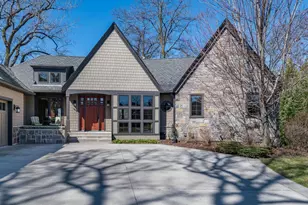 1912 Linner Woods Ct, Wayzata, MN 55391 - Photo 4