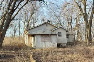 52377 120th Ave, West Concord, MN 55985 - Photo 1