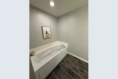 1240 County Road D E #15, Maplewood, MN 55109 - Photo 14
