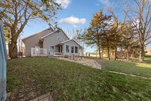 49335 Sportsmans Ln, Waterville, MN 56096 - Photo 10