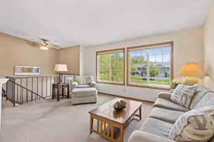 433 97th Ln NE, Blaine, MN 55434 - Photo 4