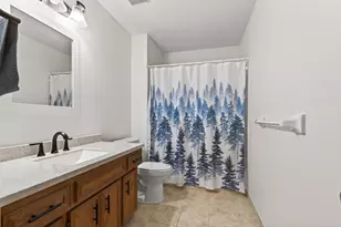 7036 Jocelyn Alcove S, Cottage Grove, MN 55016 - Photo 14