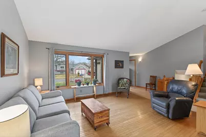 7036 Jocelyn Alcove S, Cottage Grove, MN 55016 - Photo 4