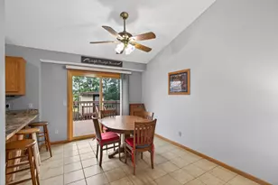 7036 Jocelyn Alcove S, Cottage Grove, MN 55016 - Photo 6