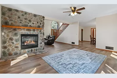 2642 Northridge Lane N, Stillwater, MN 55082 - Photo 8