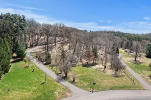 2642 Northridge Ln N, Stillwater, MN 55082 - Photo 2