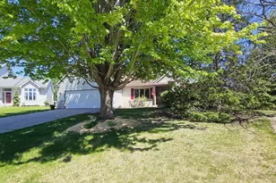 1451 Clippership Ct, Woodbury, MN 55125 - Photo 4
