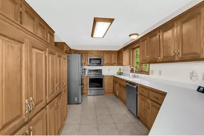 1451 Clippership Court, Woodbury, MN 55125 - Photo 16