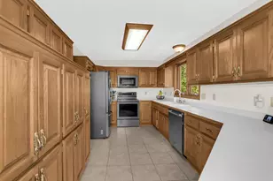 1451 Clippership Ct, Woodbury, MN 55125 - Photo 16