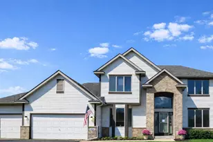 5721 103rd Ave N, Brooklyn Park, MN 55443 - Photo 2