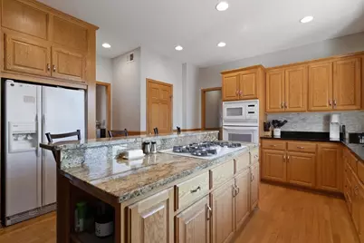 5721 103rd Avenue N, Brooklyn Park, MN 55443 - Photo 4