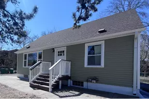 6019 W Broadway Ave, New Hope, MN 55428 - Photo 2