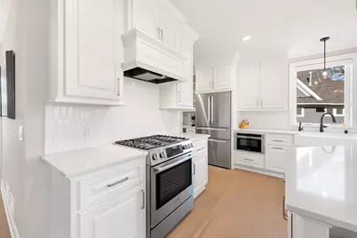 6160 Garland Lane N, Plymouth, MN 55446 - Photo 10