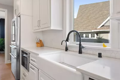 6160 Garland Lane N, Plymouth, MN 55446 - Photo 14