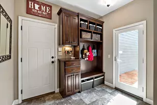 17197 Hollyhock Ct, Lakeville, MN 55044 - Photo 28