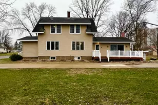 442 4th St, Dawson, MN 56232 - Photo 4
