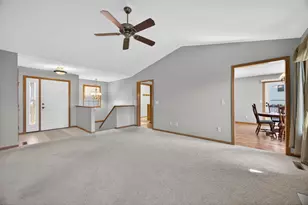 802 Timothy Dr SE, Stewartville, MN 55976 - Photo 6
