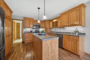 802 Timothy Dr SE, Stewartville, MN 55976 - Photo 8