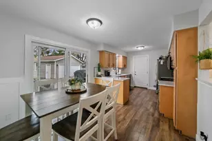 8726 Ivywood Ave S, Cottage Grove, MN 55016 - Photo 4