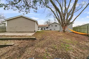 8726 Ivywood Ave S, Cottage Grove, MN 55016 - Photo 22