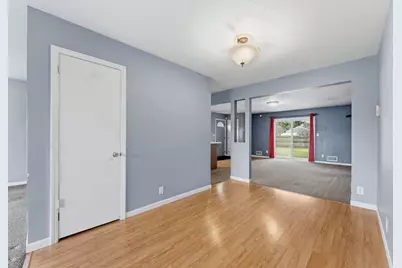 8522 Park Avenue S, Bloomington, MN 55420 - Photo 12