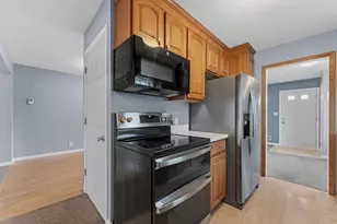 8522 Park Ave S, Bloomington, MN 55420 - Photo 8