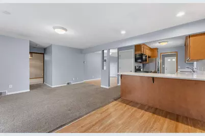 8522 Park Avenue S, Bloomington, MN 55420 - Photo 16