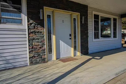 517 Minnesota Avenue E, Glenwood, MN 56334 - Photo 4