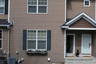 7745 Madelyn Creek Dr, Victoria, MN 55386 - Photo 2