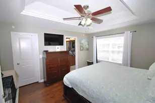 7745 Madelyn Creek Dr, Victoria, MN 55386 - Photo 18